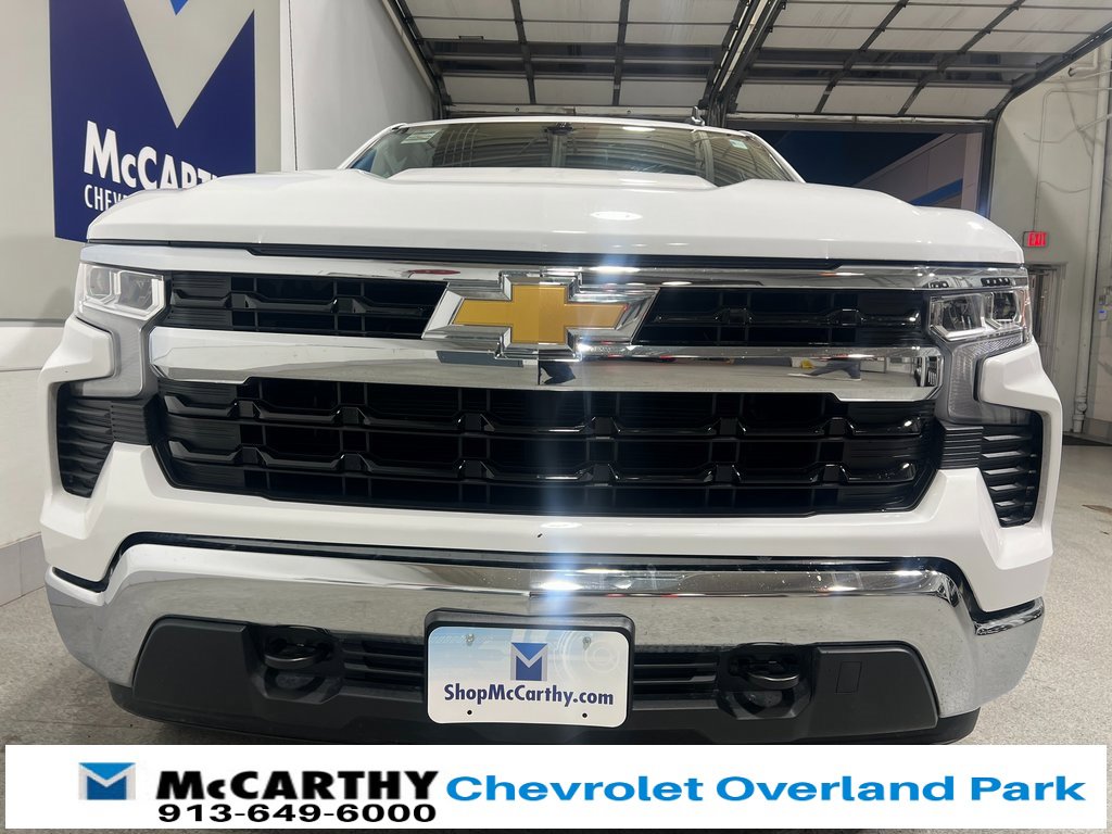 Used 2025 Chevrolet Silverado 1500 LT image 10