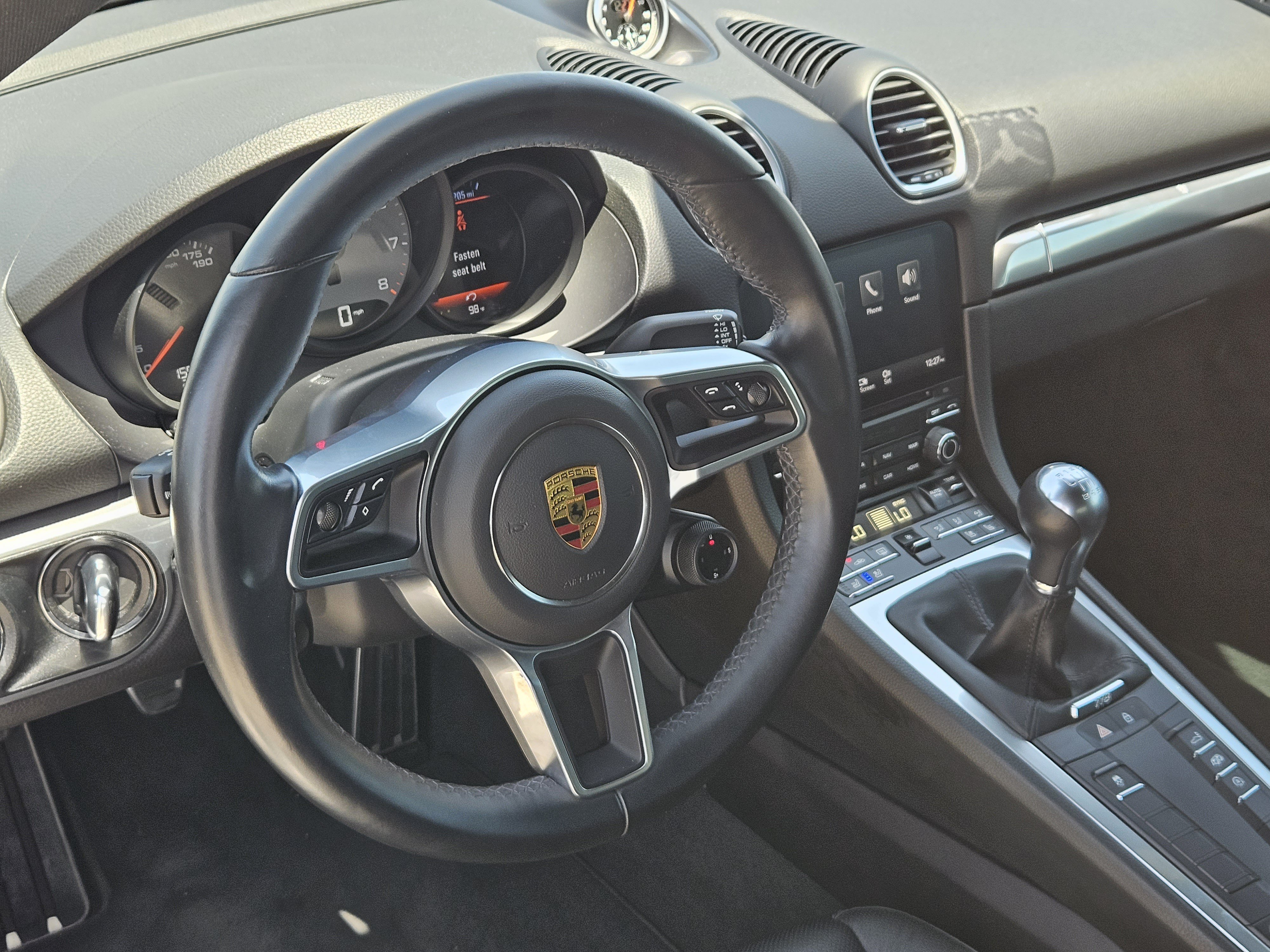 Certified 2022 Porsche 718 Cayman S RWD image 26