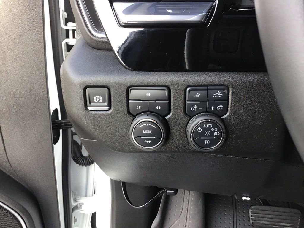 Used 2025 Chevrolet Silverado 2500 LT w/ Trail Boss Package image 22