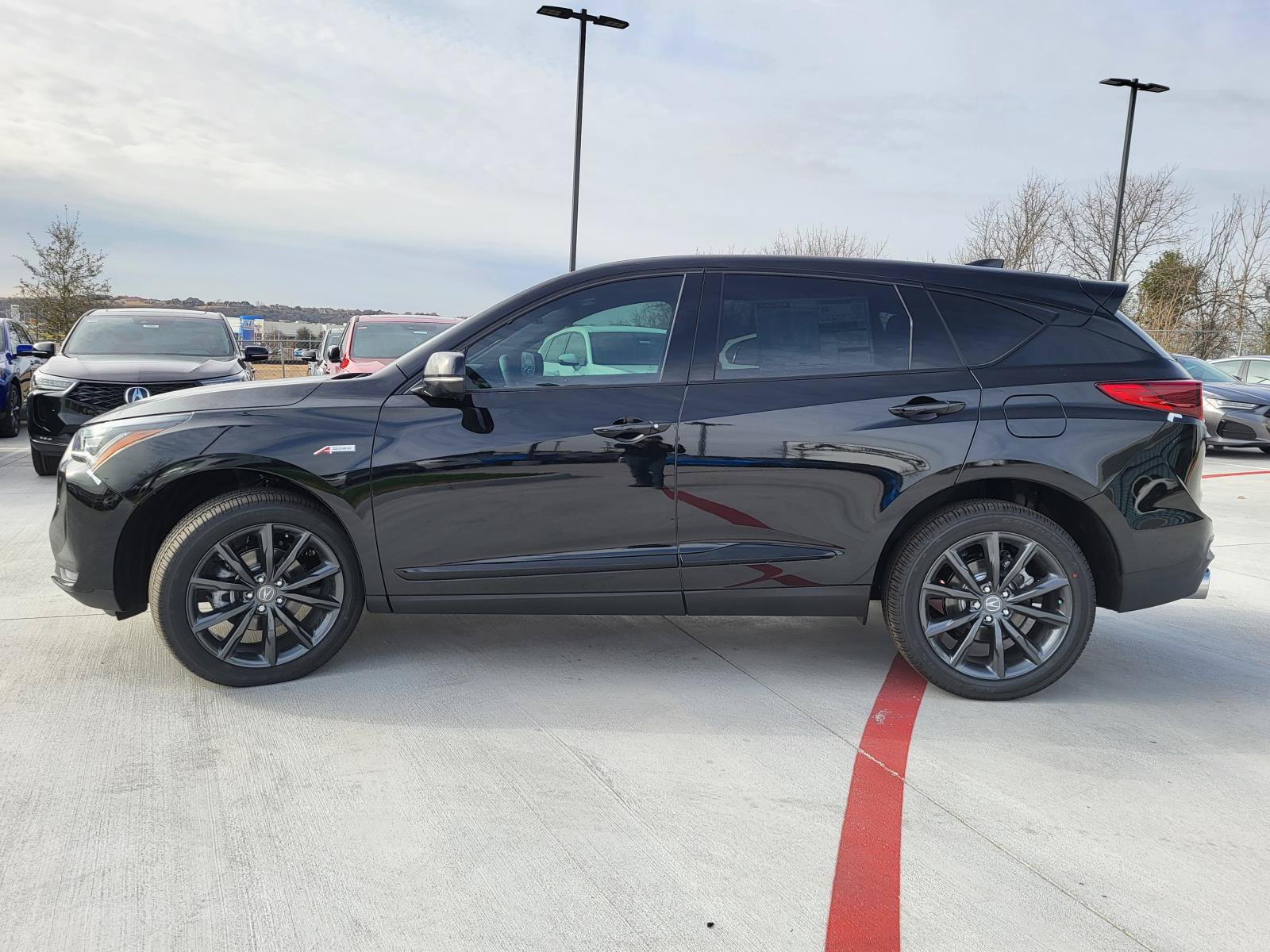 New 2026 Acura RDX w/ Advance Package AWD/4WD image 3