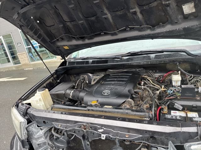 Used 2011 Toyota Tundra 4x4 Double Cab w/ TRD Rock Warrior Pkg image 17