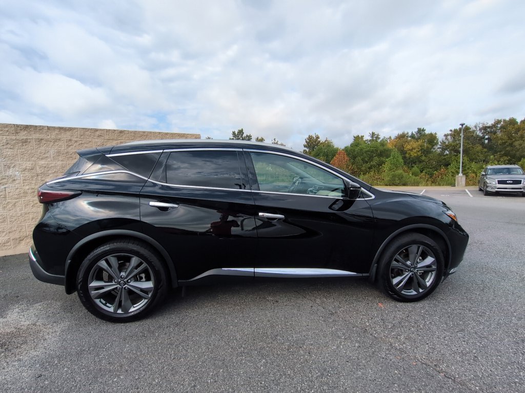 Used 2023 Nissan Murano Platinum w/ Cargo Package AWD/4WD image 3