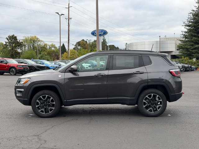 Used 2019 Jeep Compass Trailhawk AWD/4WD image 7