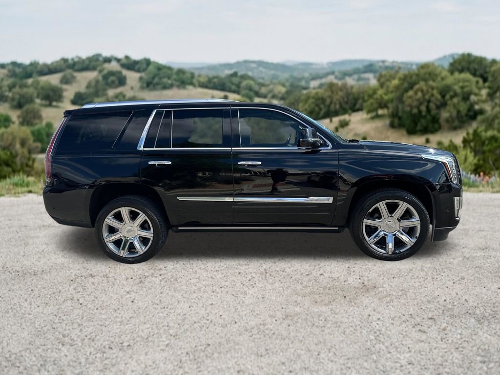Used 2017 Cadillac Escalade Premium Luxury RWD image 13