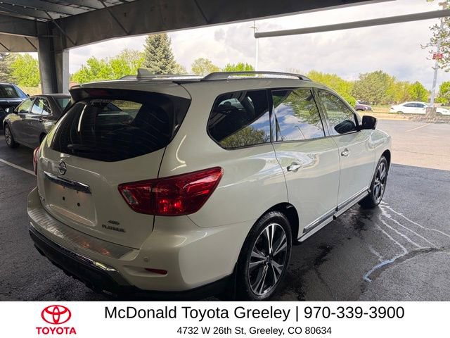 Used 2020 Nissan Pathfinder Platinum AWD/4WD image 12
