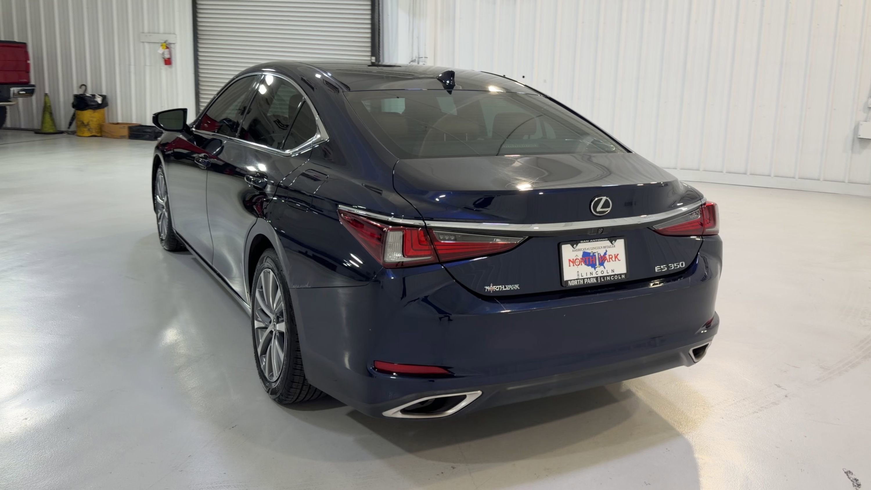 Used 2019 Lexus ES 350 w/ Accessory Package 2 FWD image 8
