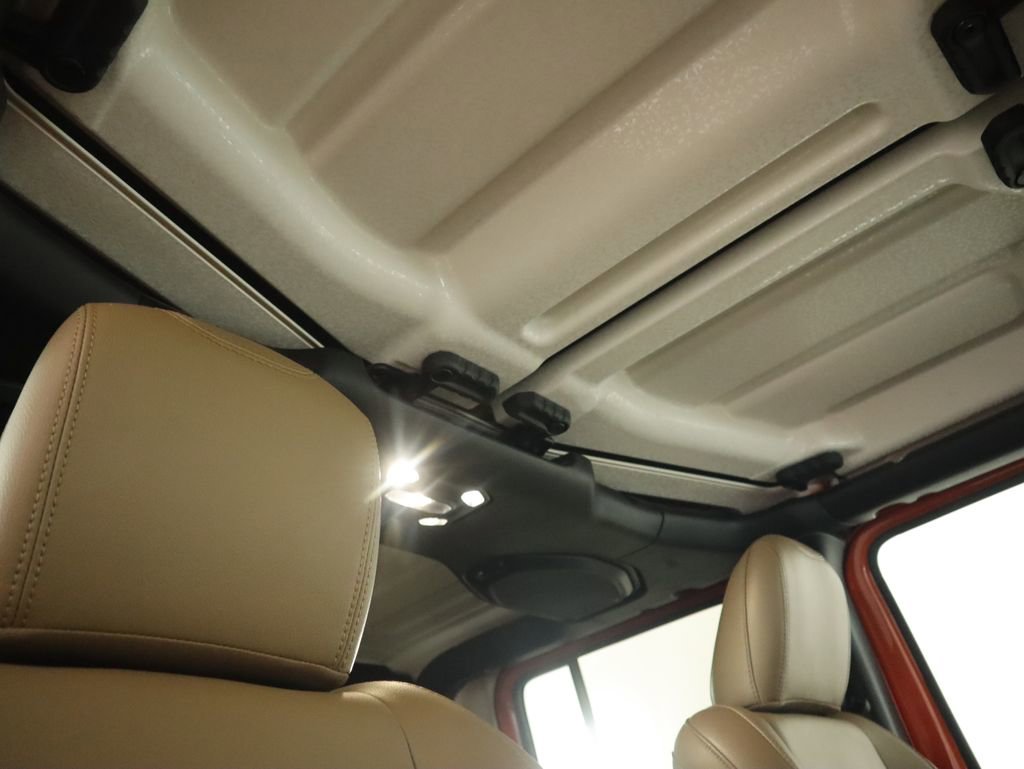 Used 2020 Jeep Gladiator Rubicon w/ Dual Top Group image 19