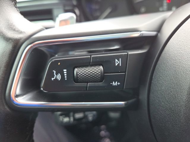 Used 2024 Porsche Macan image 33