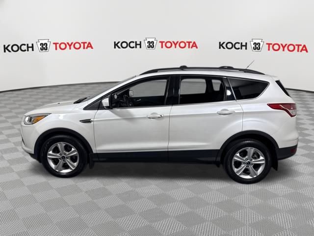 Used 2015 Ford Escape SE image 4