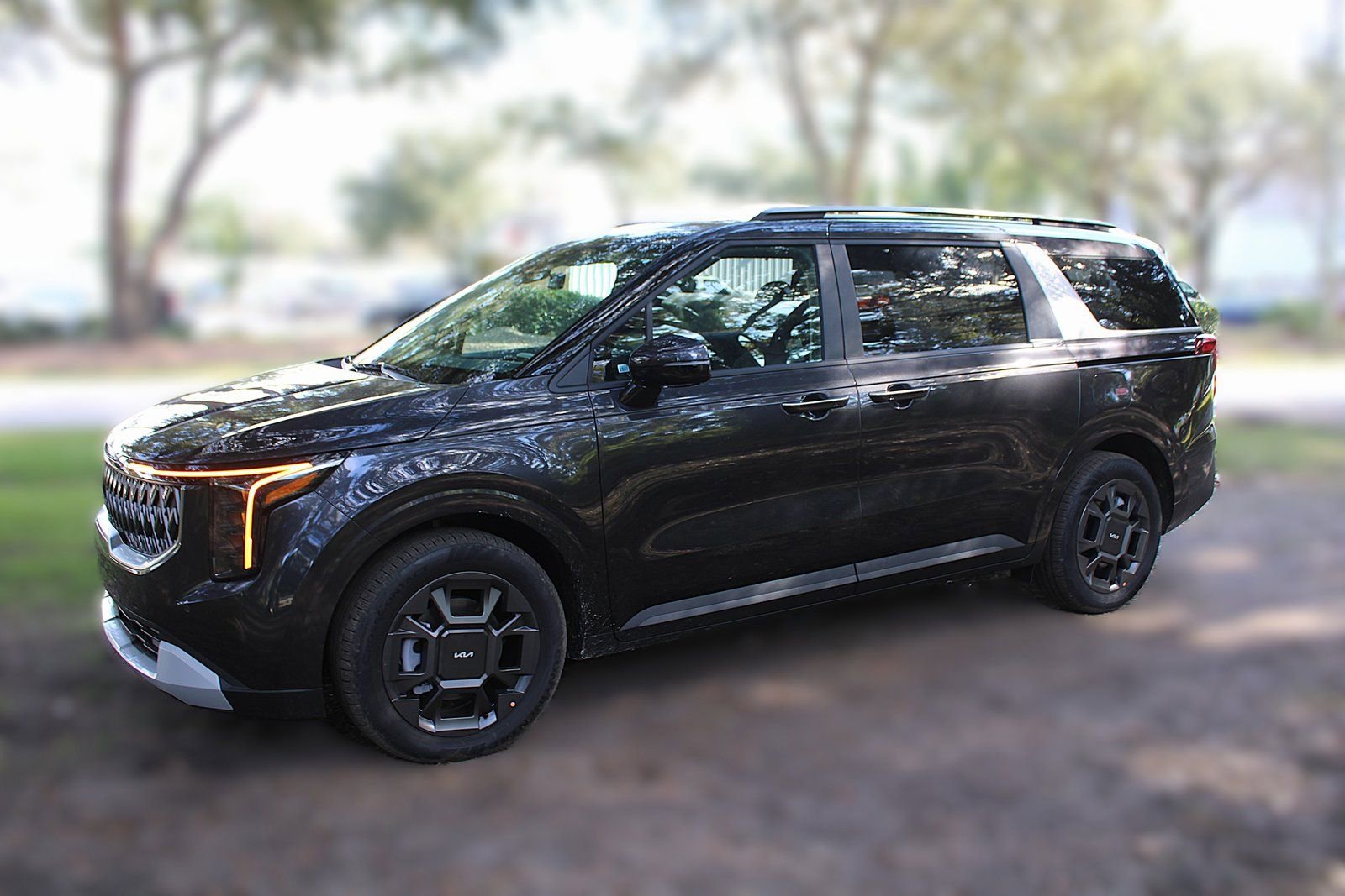 New 2026 Kia Carnival EX image 21