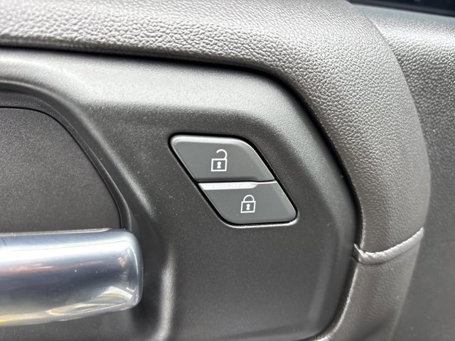 Used 2020 Chevrolet Silverado 2500 LT w/ Convenience Package image 16