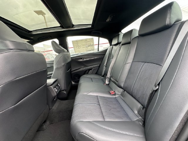 New 2026 Toyota Camry XSE FWD image 26