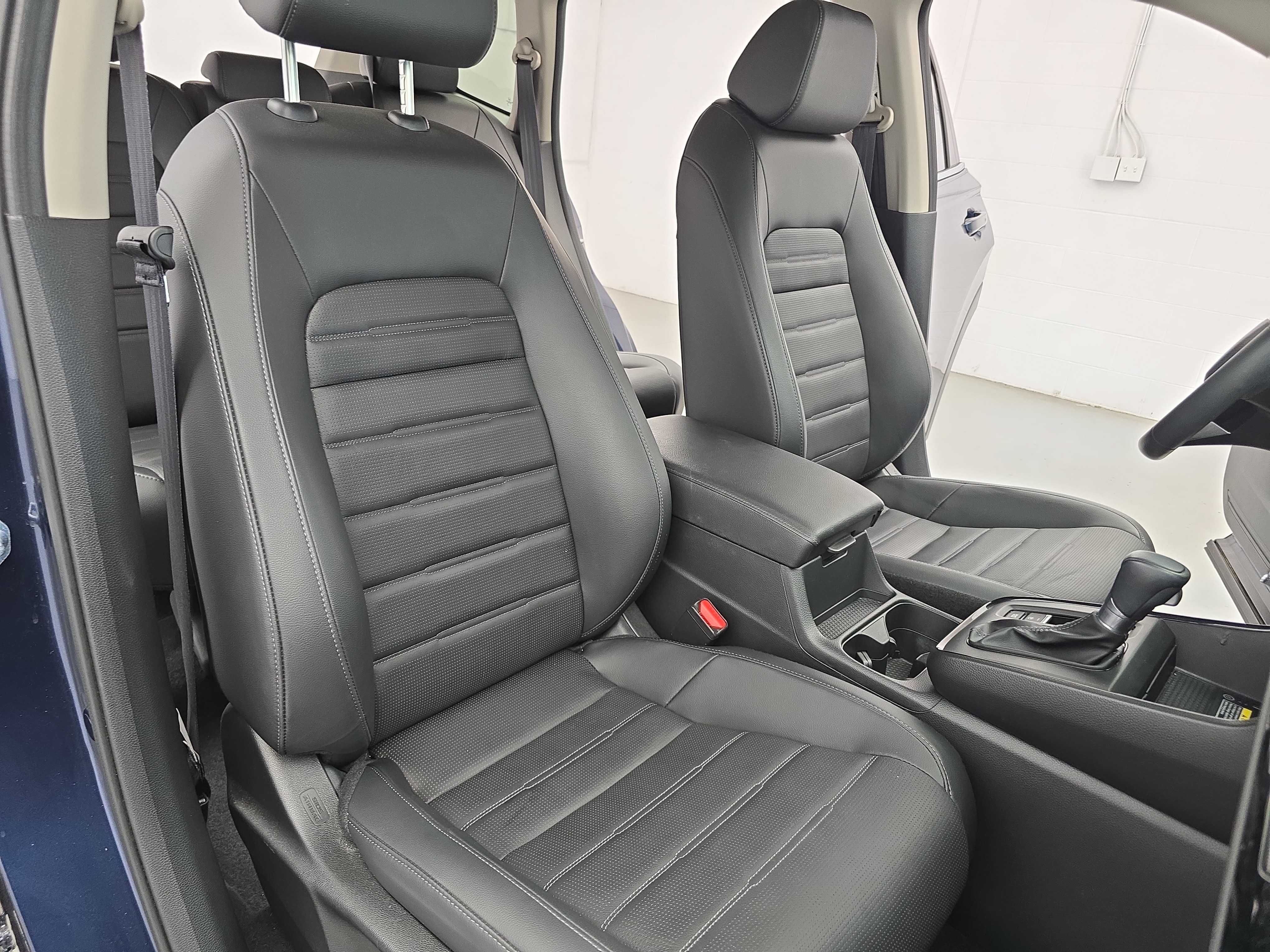Used 2024 Honda CR-V EX-L image 10