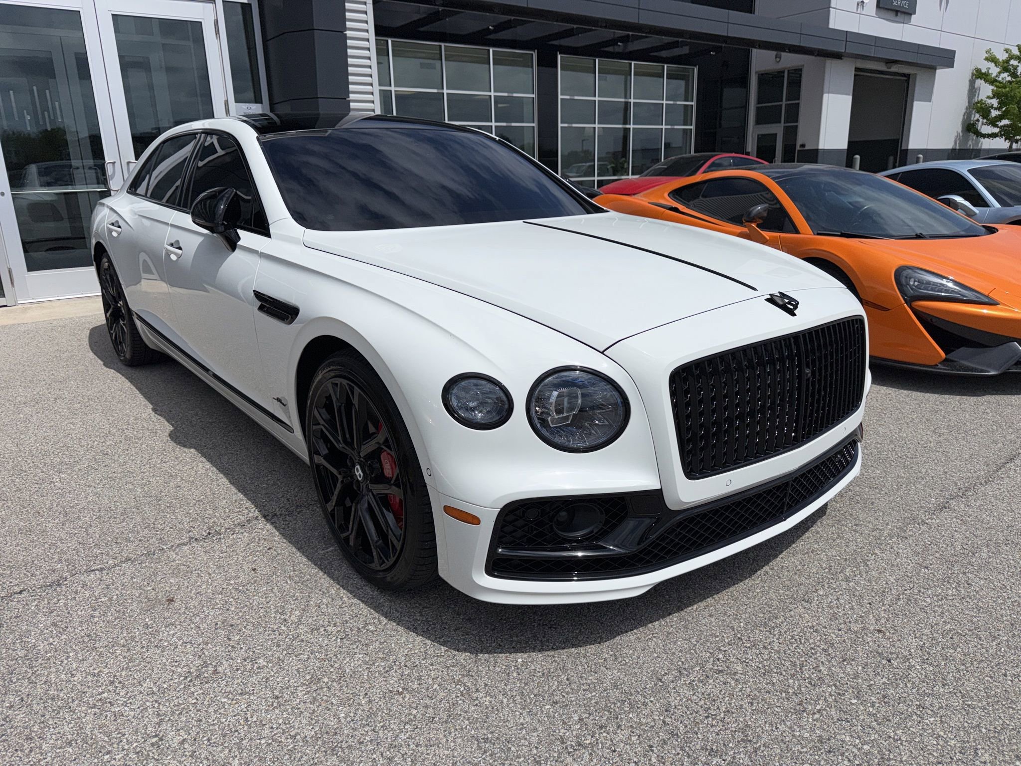 Used 2023 Bentley Flying Spur W12 AWD/4WD image 3