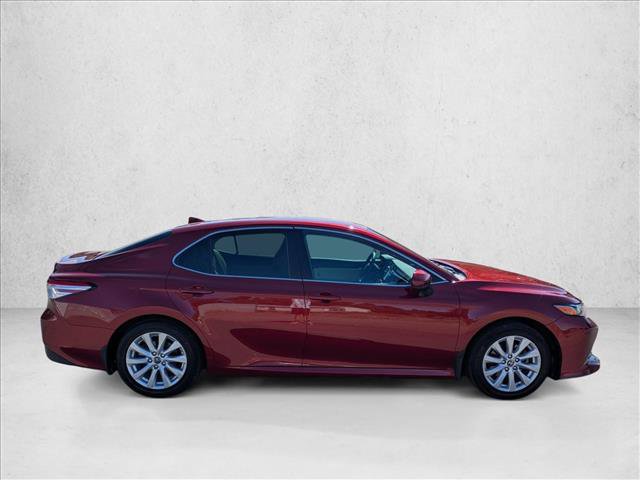 Used 2019 Toyota Camry LE FWD image 4