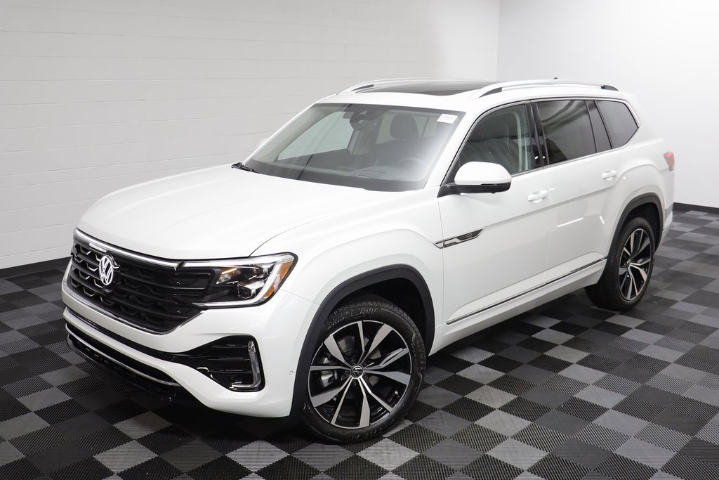 New 2026 Volkswagen Atlas SEL Premium R-Line image 2