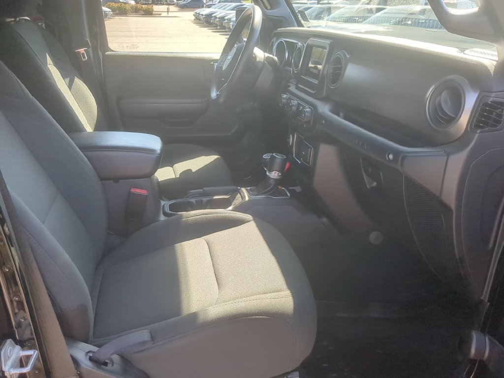 Certified 2023 Jeep Wrangler Unlimited Sport AWD/4WD image 22