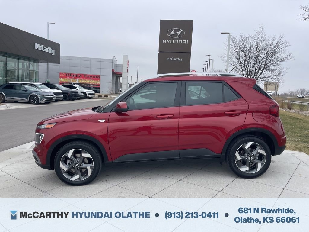 Certified 2024 Hyundai Venue Limited image 13
