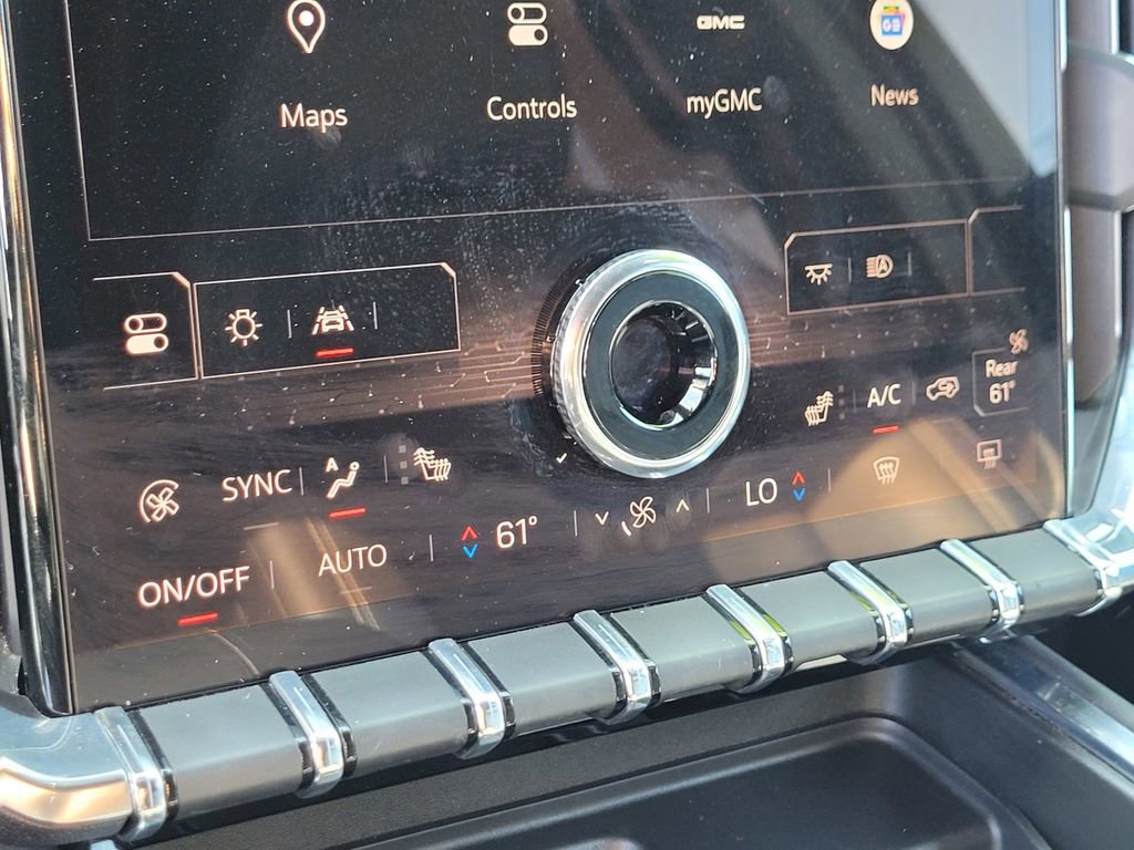 Used 2024 GMC Acadia Elevation image 20