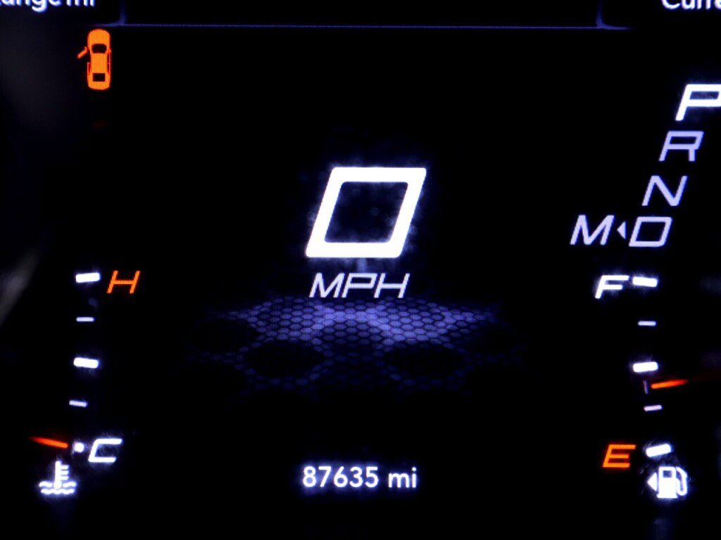 Used 2019 Dodge Charger SXT image 14