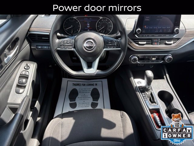 Used 2025 Nissan Altima 2.5 SV FWD image 14