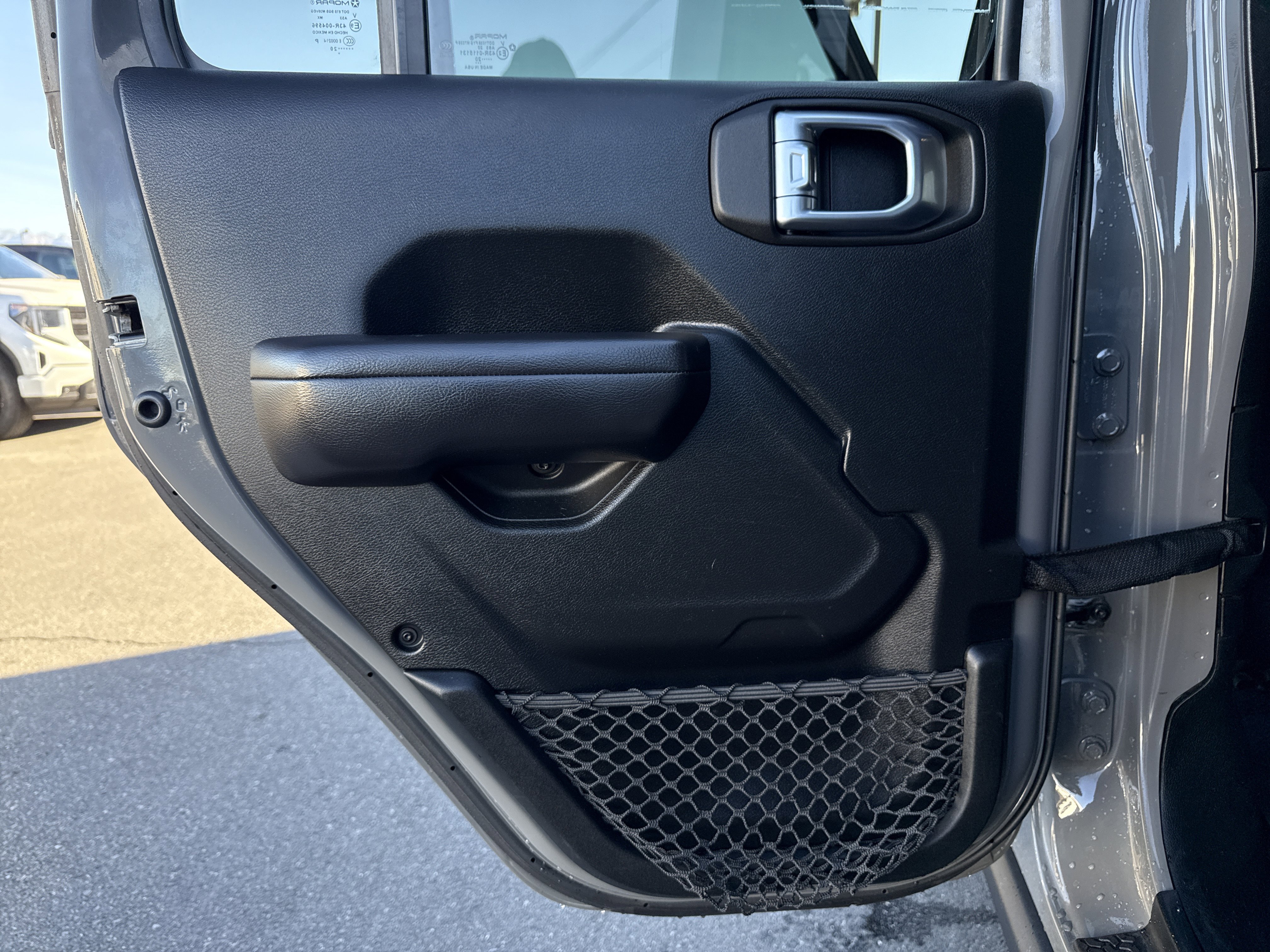 Used 2020 Jeep Gladiator Rubicon w/ Trailer Tow Package image 32