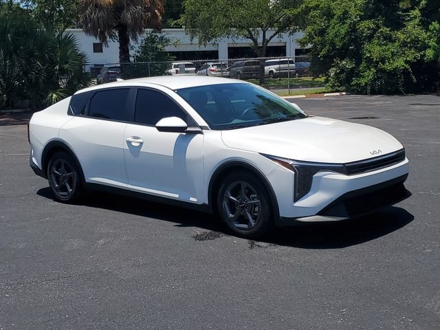 Used 2025 Kia K4 FWD image 31
