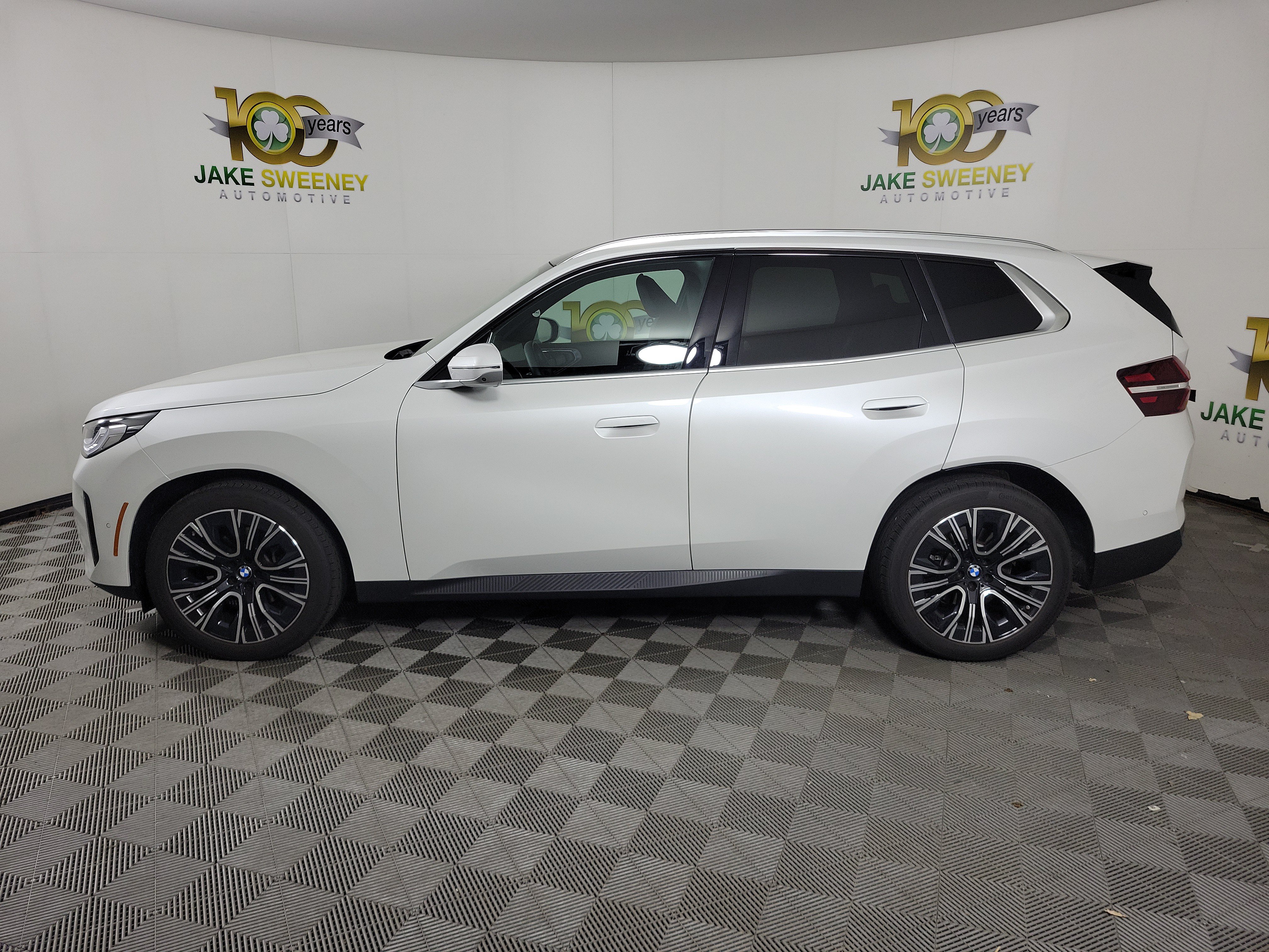 Certified 2025 BMW X3 xDrive30i AWD/4WD image 4