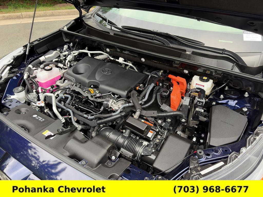 Used 2025 Toyota RAV4 XSE w/ Weather Package AWD/4WD image 35