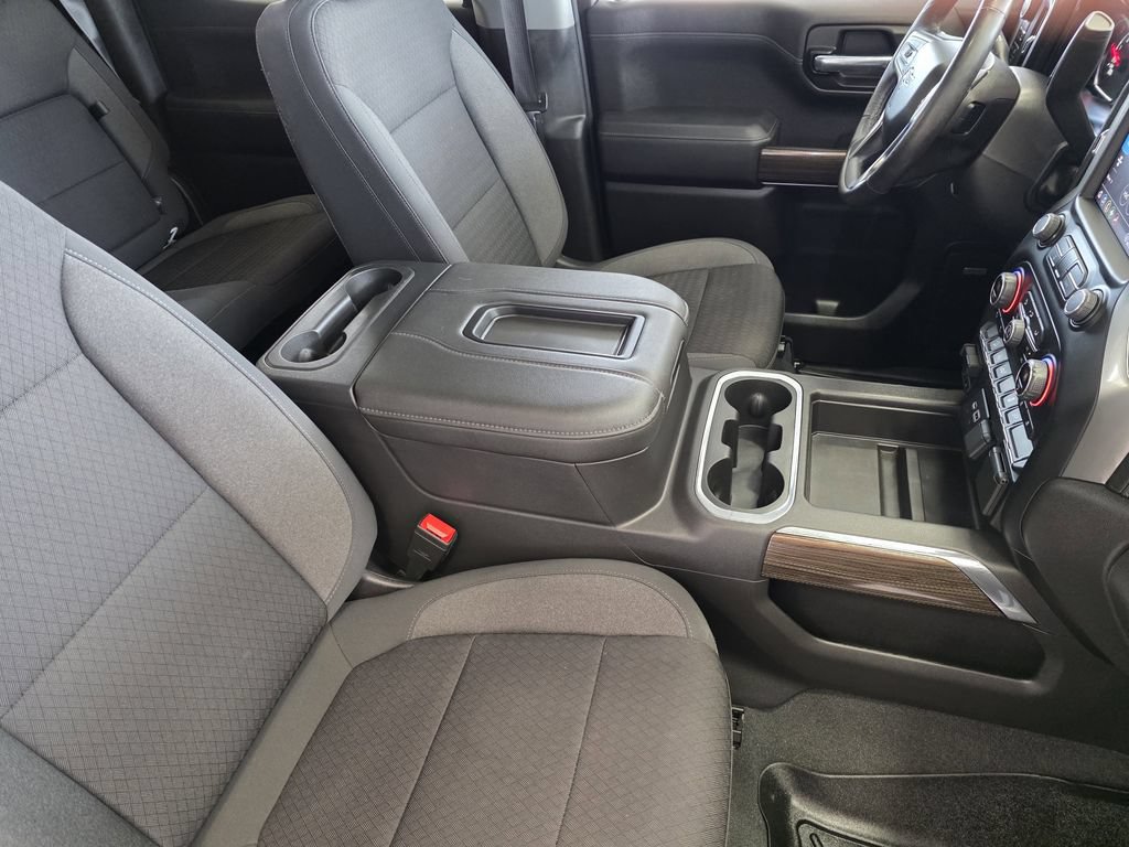 Used 2021 Chevrolet Silverado 1500 RST w/ Convenience Package II AWD/4WD image 13