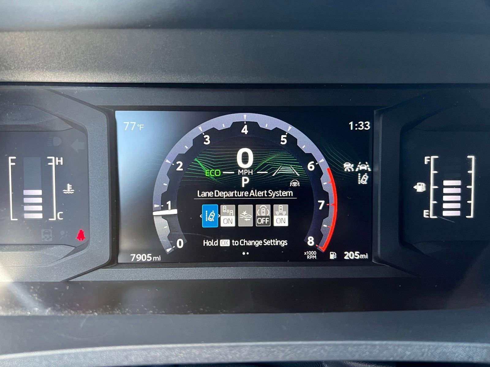 Used 2025 Toyota 4Runner SR5 image 31