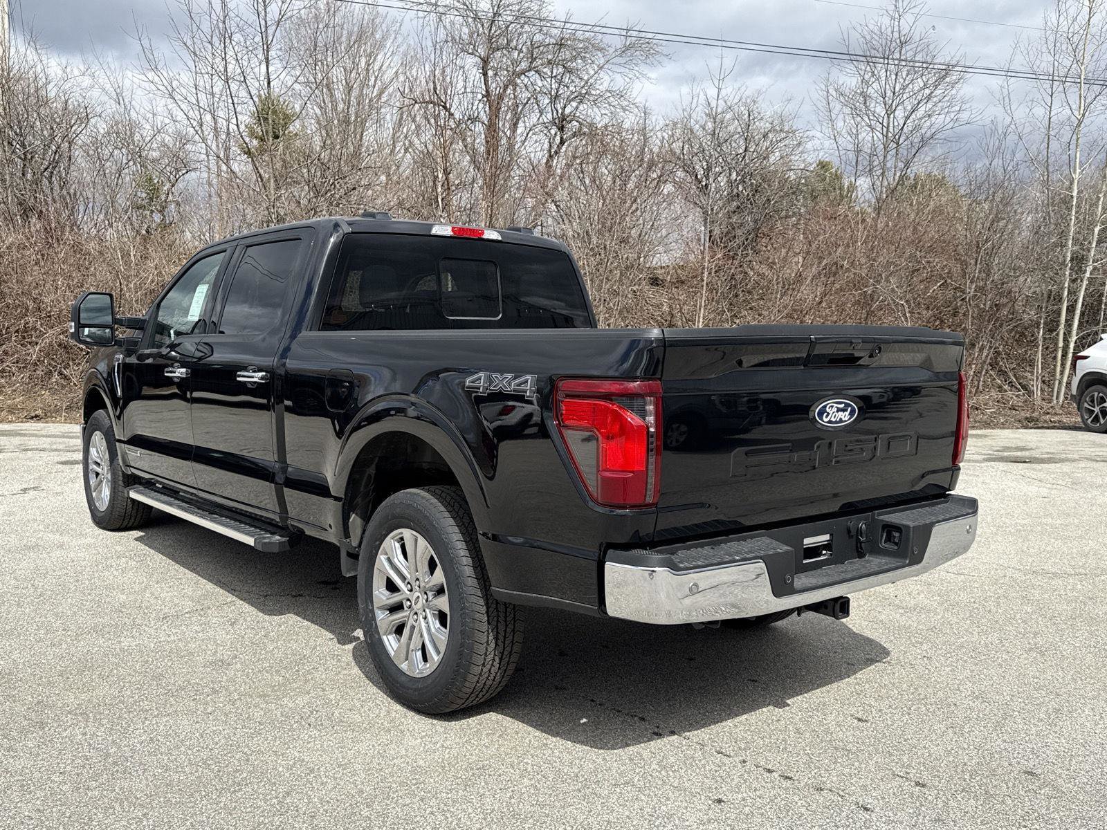 New 2025 Ford F150 XLT w/ Equipment Group 303A High image 9