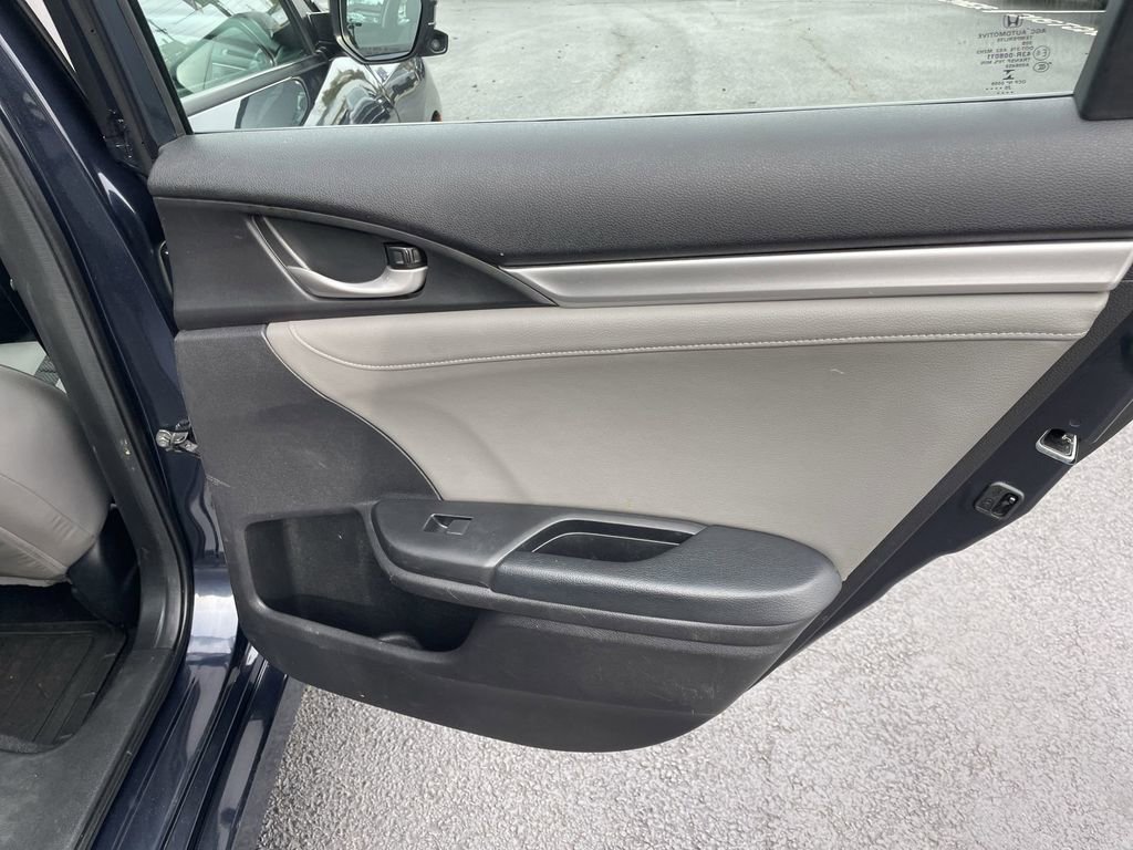 Used 2020 Honda Civic EX-L image 22