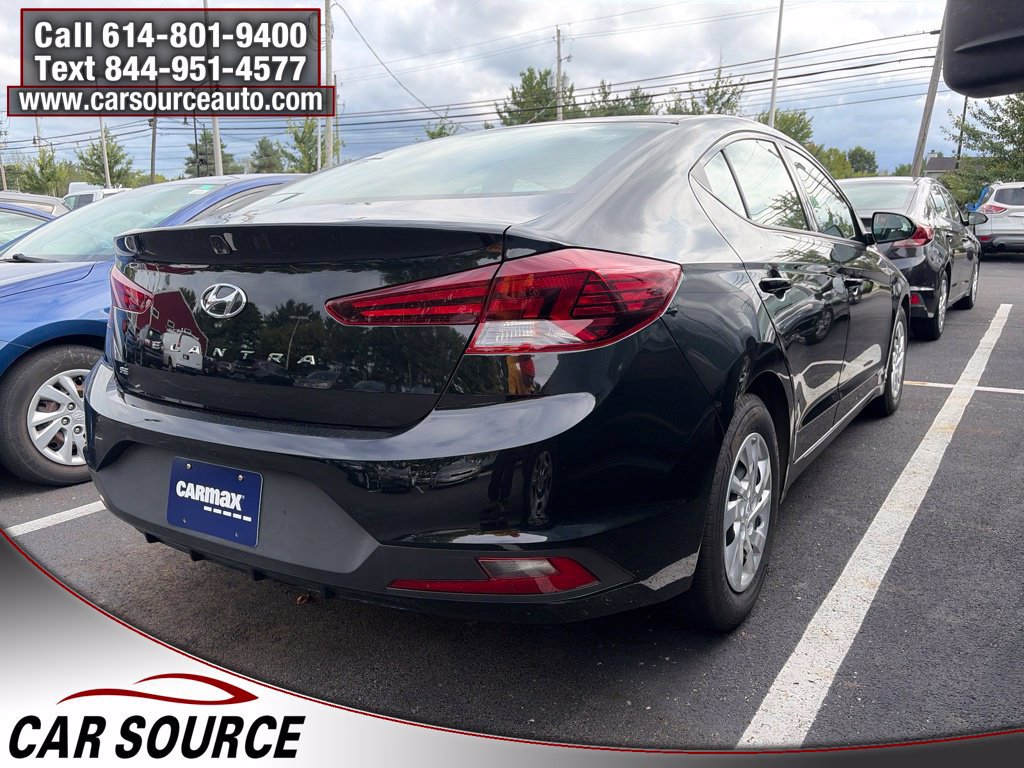 Used 2019 Hyundai Elantra SE FWD image 3