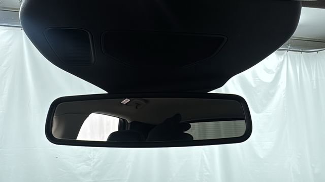 Used 2020 Ford Escape Titanium image 33