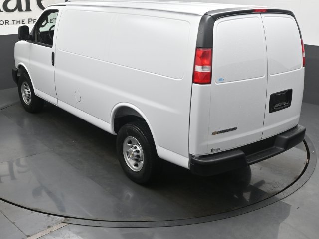 New 2027 Chevrolet Express 2500 w/ Driver Convenience Package RWD image 20