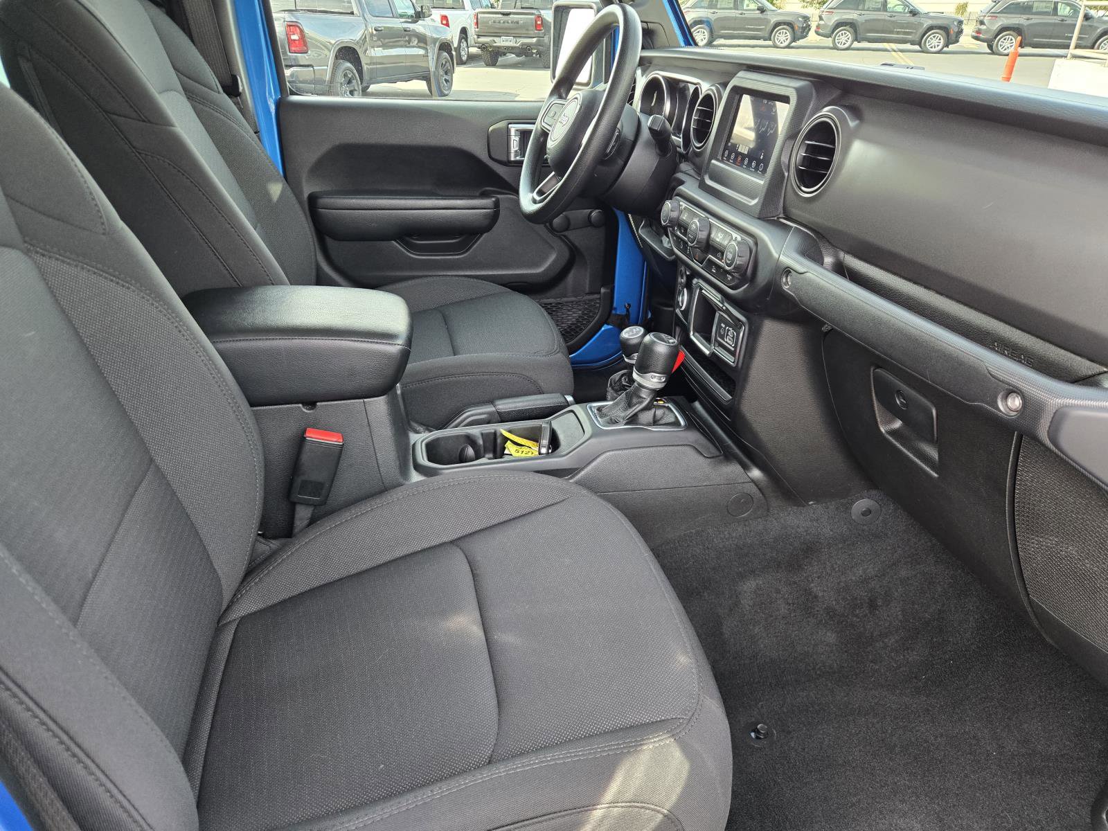 Certified 2023 Jeep Gladiator Sport w/ Trailer Tow Package AWD/4WD image 32