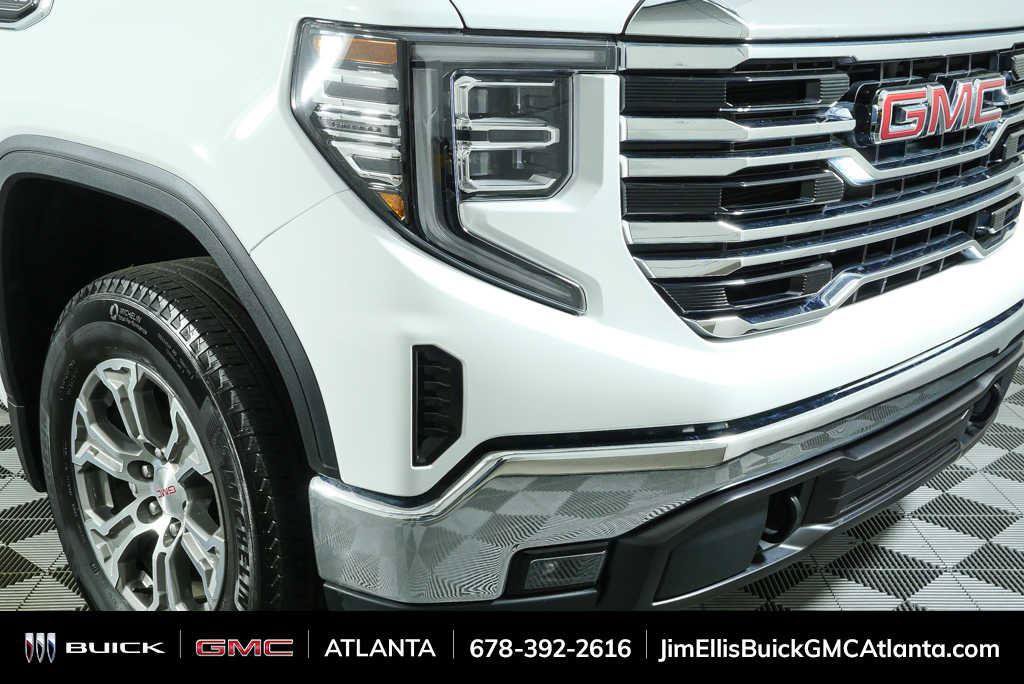 Used 2025 GMC Sierra 1500 SLT AWD/4WD image 33