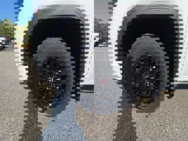 New 2024 GMC Sierra 1500 Pro w/ Graphite Edition image 34