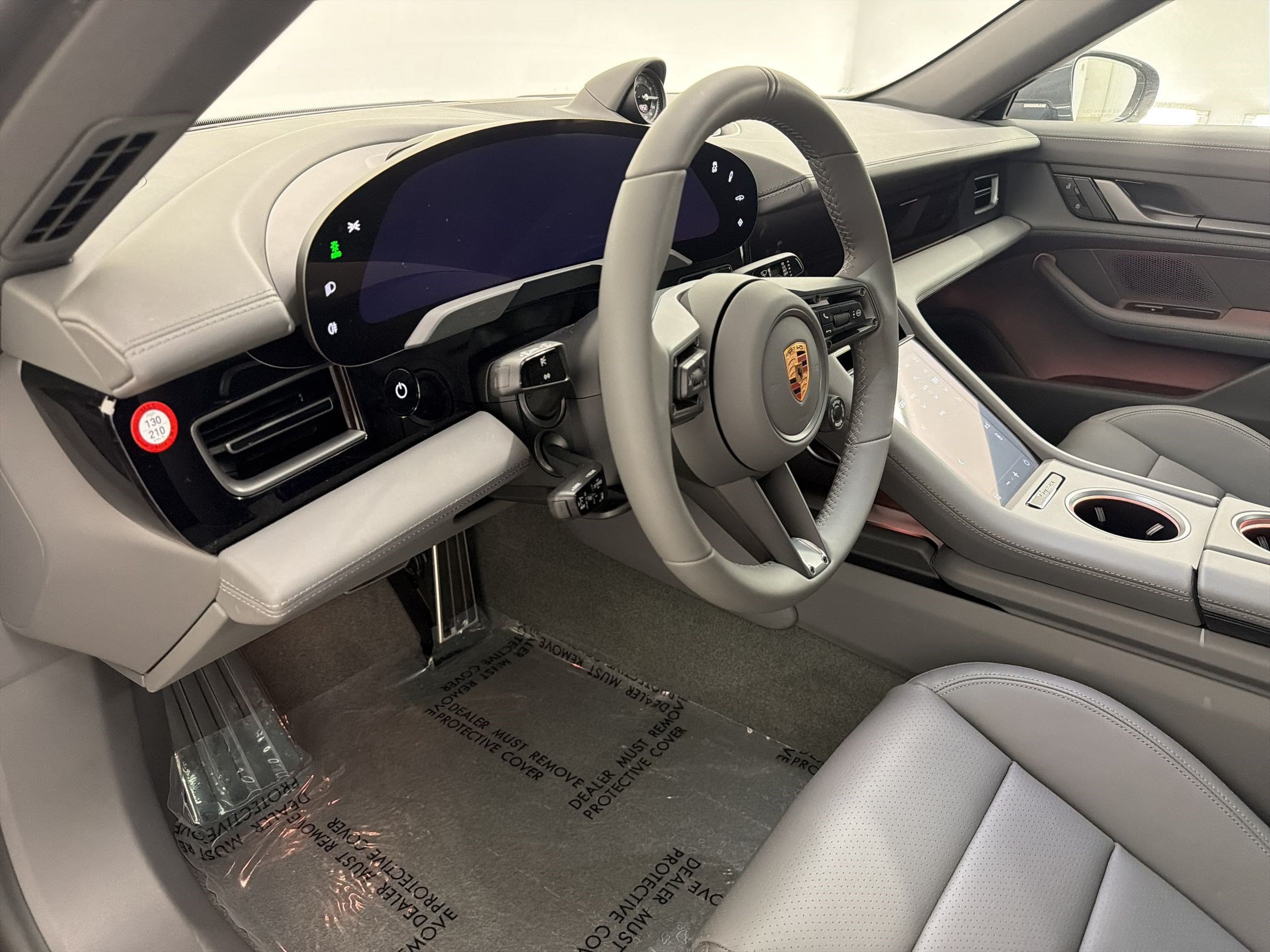 New 2026 Porsche Taycan 4S AWD/4WD image 4