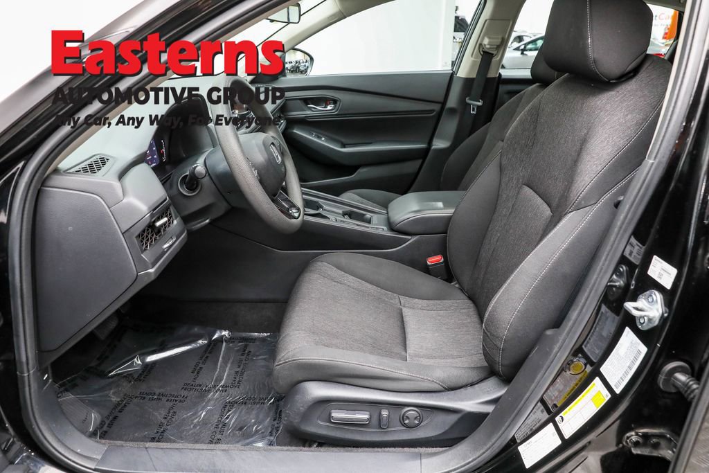 Used 2023 Honda Accord EX image 14