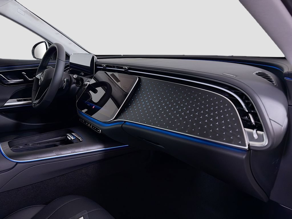 New 2026 Mercedes-Benz E 450 4MATIC Sedan image 31
