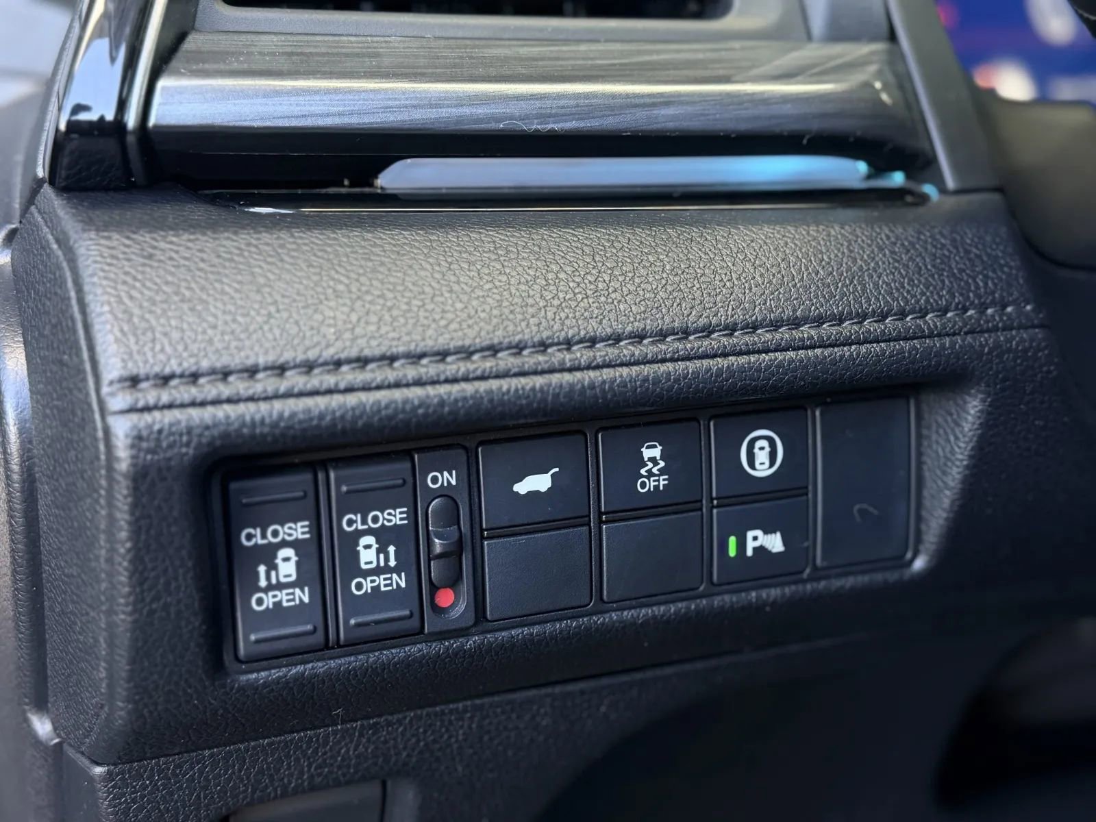 Used 2024 Honda Odyssey Elite image 27