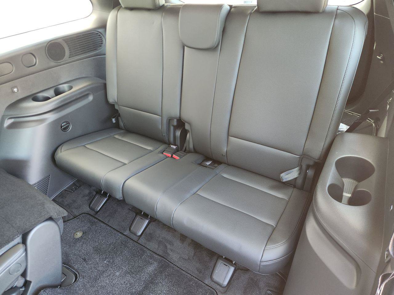 New 2027 Hyundai Palisade SEL Premium FWD image 31