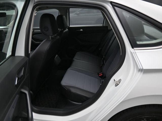 New 2026 Volkswagen Jetta SE image 11