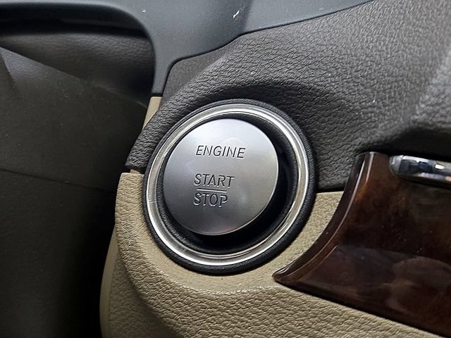Used 2013 Mercedes-Benz E 350 Cabriolet image 26