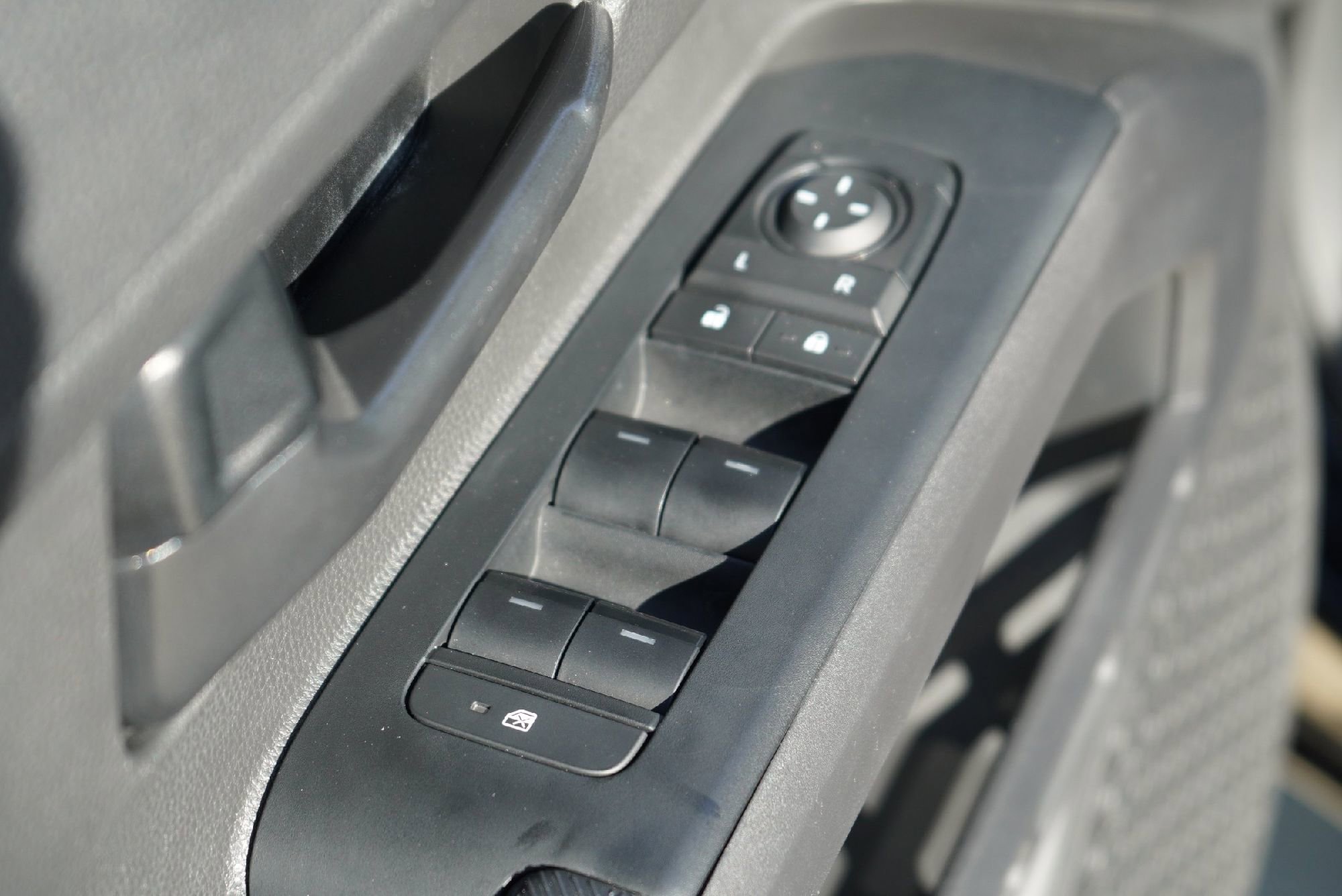 Used 2024 Toyota Tacoma SR5 image 20