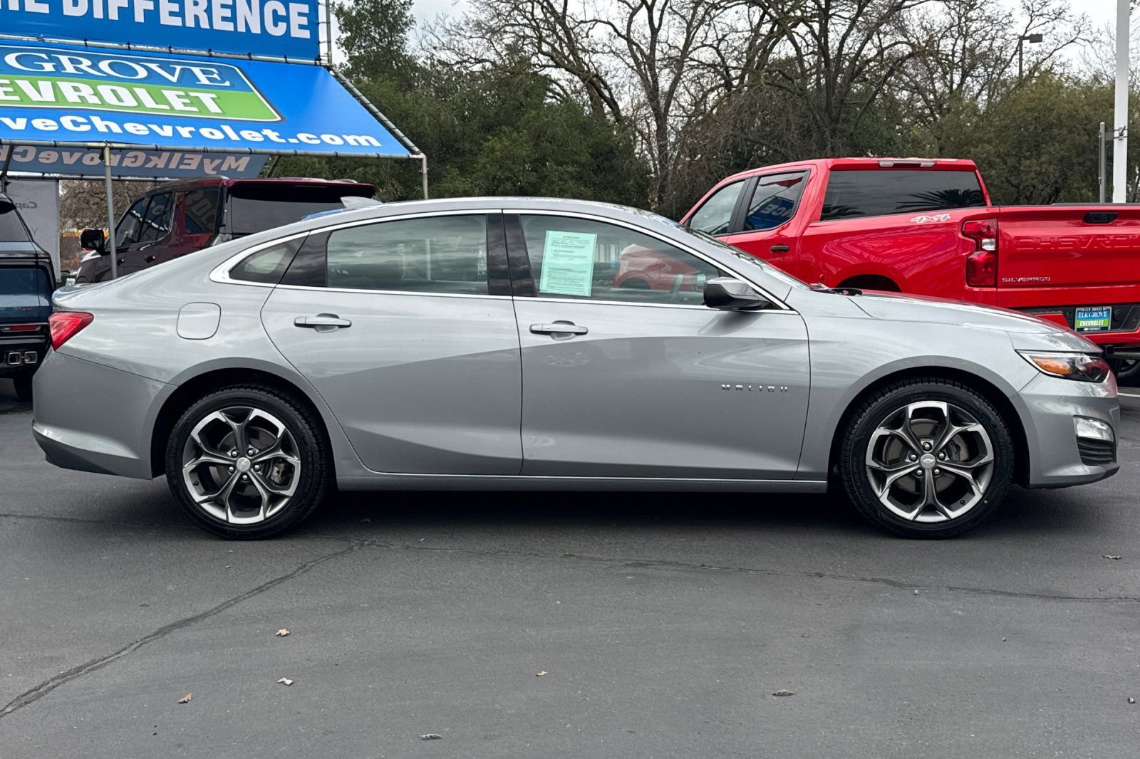 Certified 2023 Chevrolet Malibu LT image 2