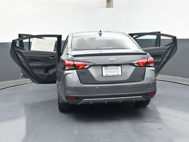 New 2025 Nissan Versa SR w/ Trunk Package FWD image 48