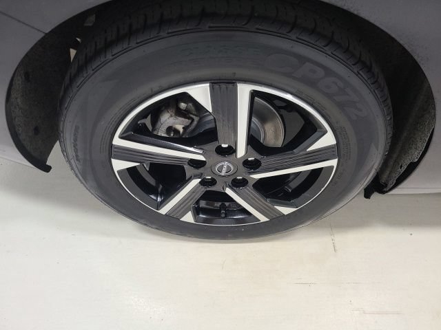 Used 2024 Nissan Sentra SV FWD image 9